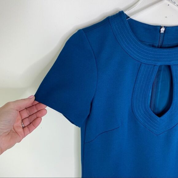 TRINA TURK Peacock Blue Shift Dress Keyhole Front - Picture 5 of 12